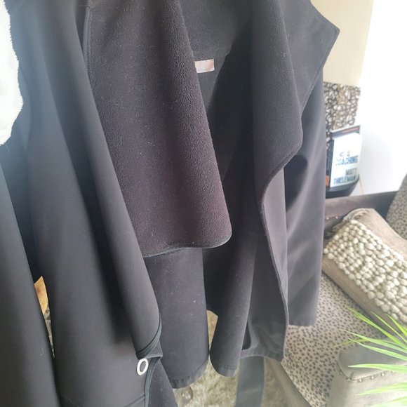 Jacket - Picture 4 of 4